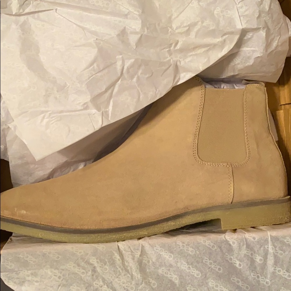 Men’s ASOS Suede Chelsea Boots size 14